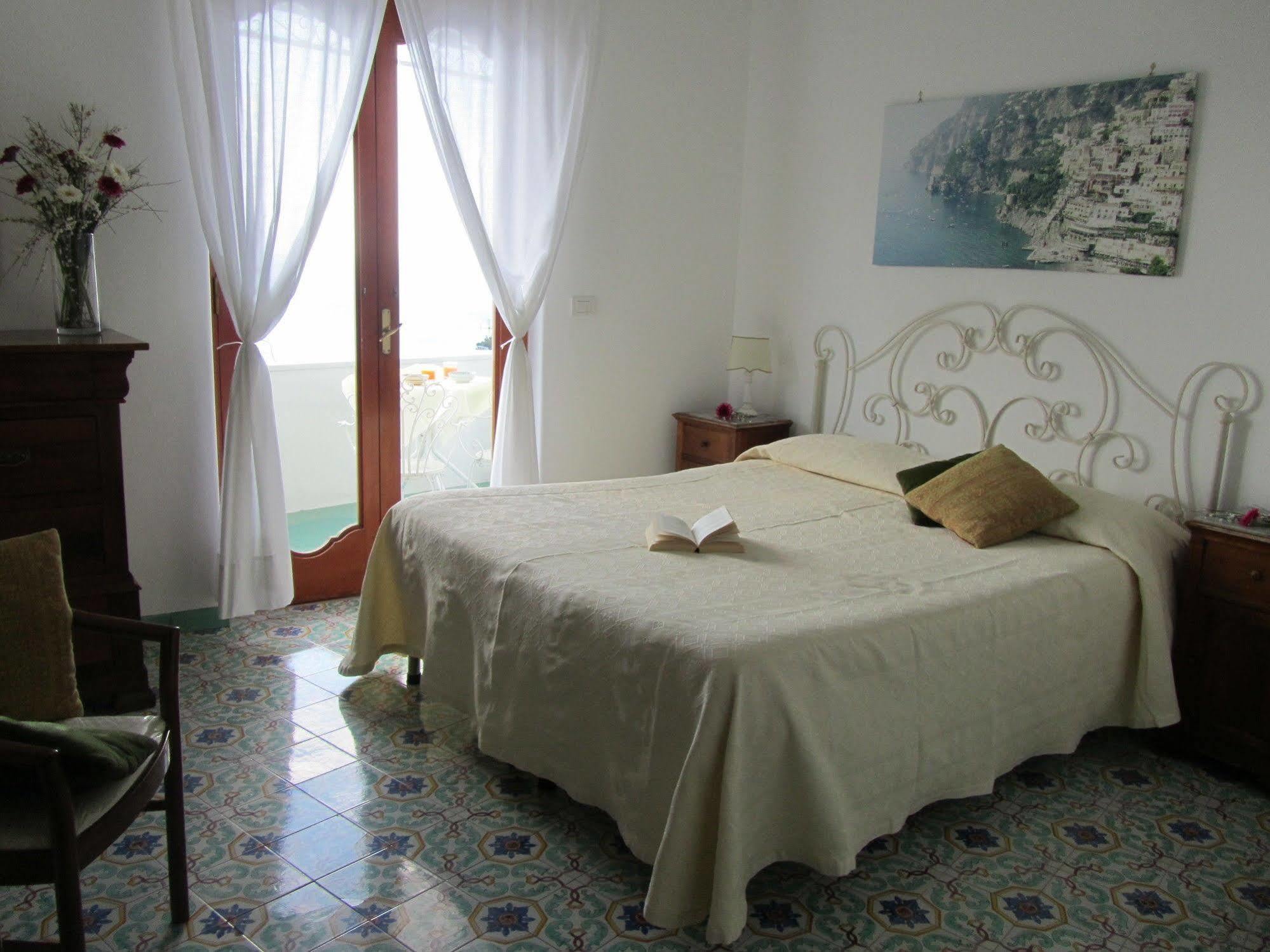 Hotel Casa Guadagno à Positano Extérieur photo